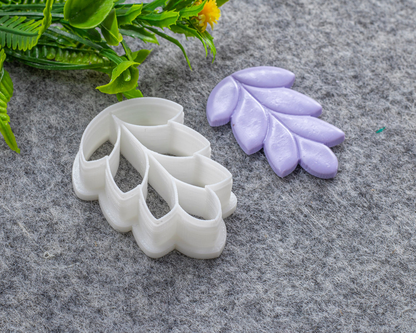 Leaf Embossed Clay Cutter: Polymer Earring Tool