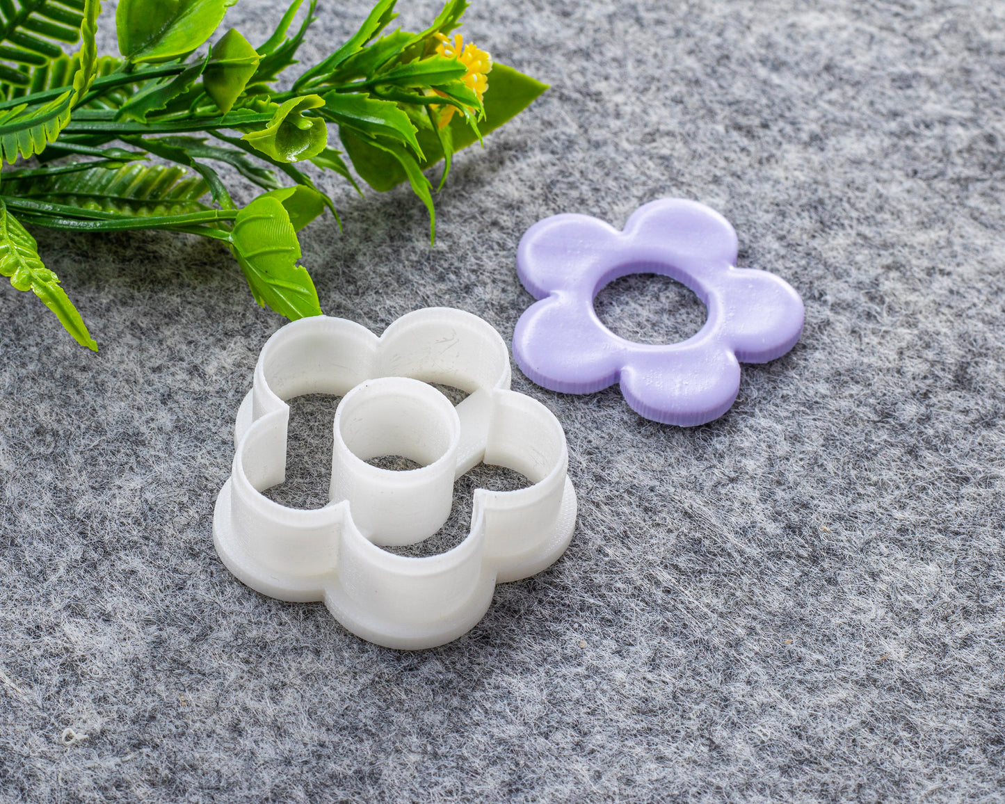 Embossed 5 Petal Flower Clay Cutter: Polymer Earring Tool