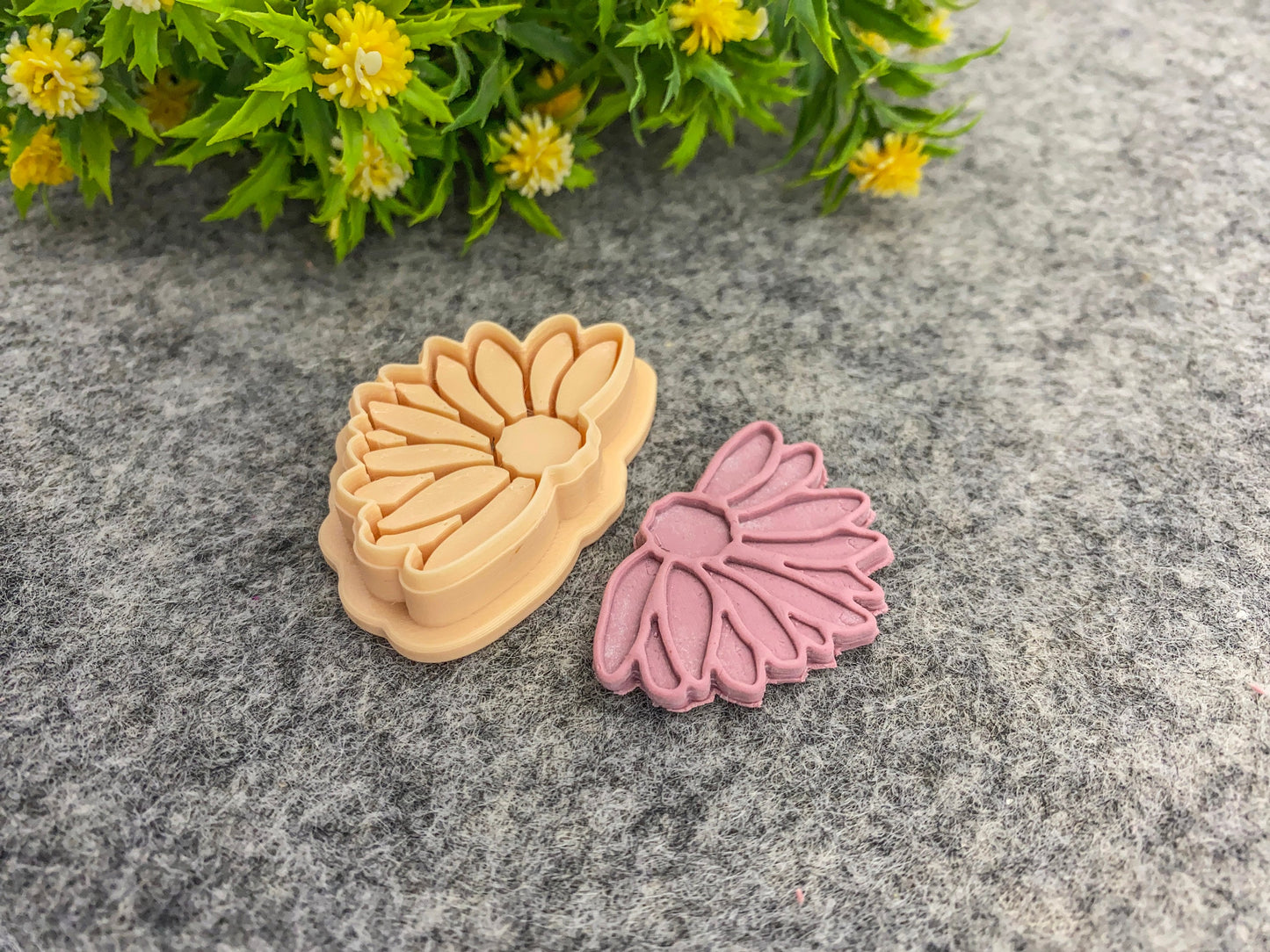 Half daisy debossed flower cutter for polymer clay jewellery