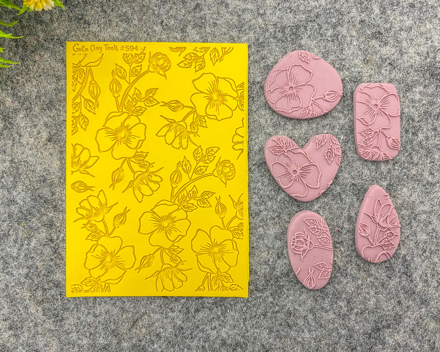Floral Texture mat for polymer clay, Polymer Clay Rubber Texture mat, Texture Tile mats, Fimo, Sculpey, Cernit #594