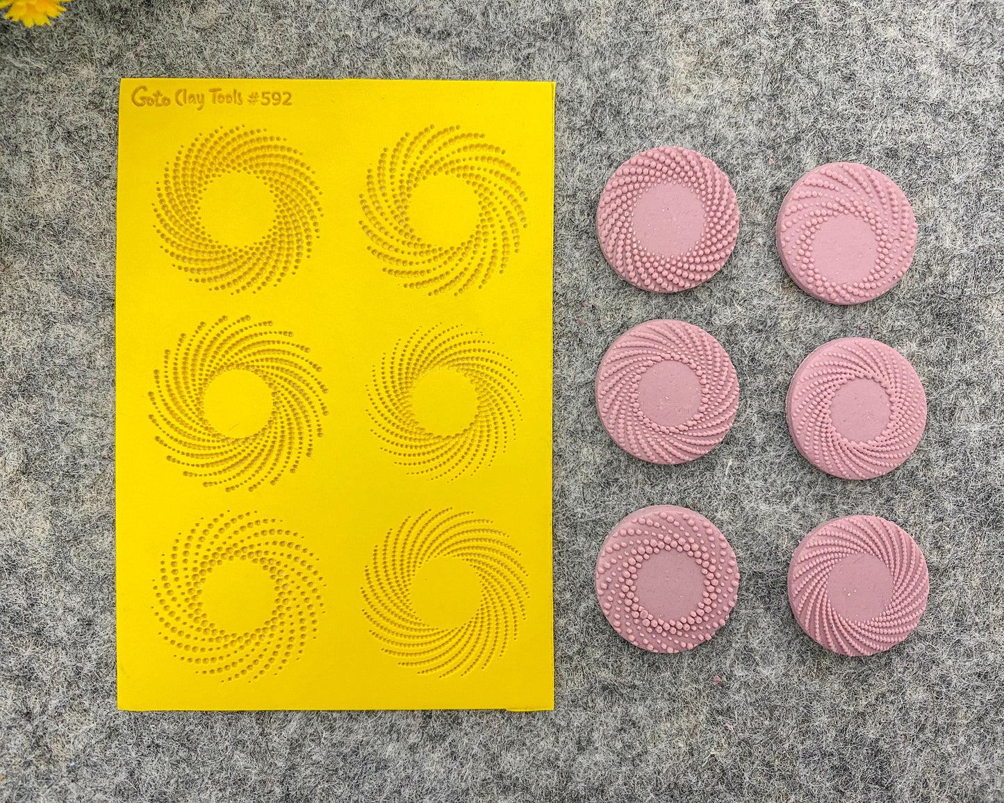 Halftone circle Texture mat for polymer clay, Polymer Clay Rubber Texture mat, Texture Tile mats, Fimo, Sculpey, Cernit #592