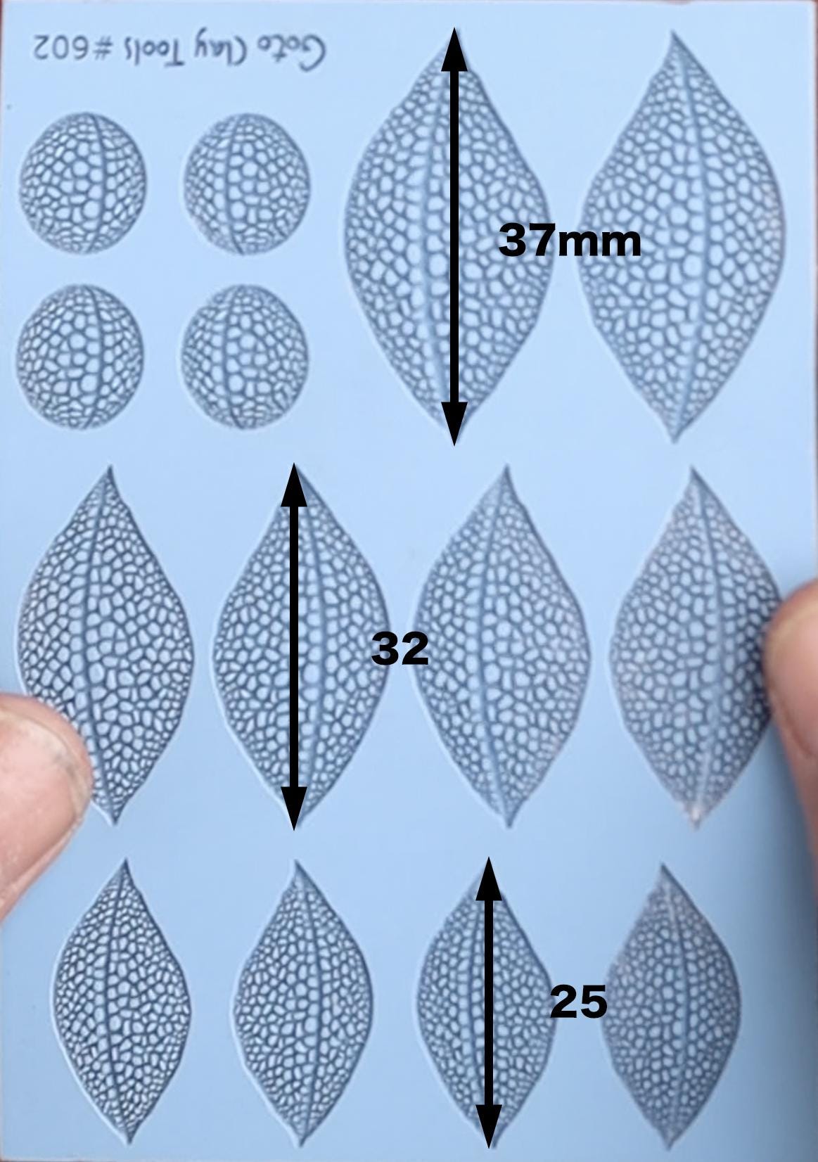 Dried Leaf Texture Sheet For Polymer Clay With 7 Matching Cutters - 74x105 mm (#600)