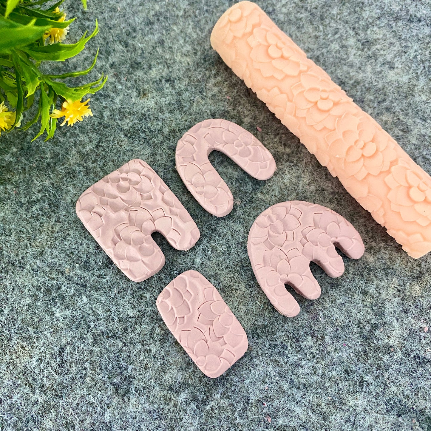 Floral Clay Texture Roller, Polymer Clay Texture Roller, Resin Hand Roller for Polymer Clay, Polymer Clay Tools #108