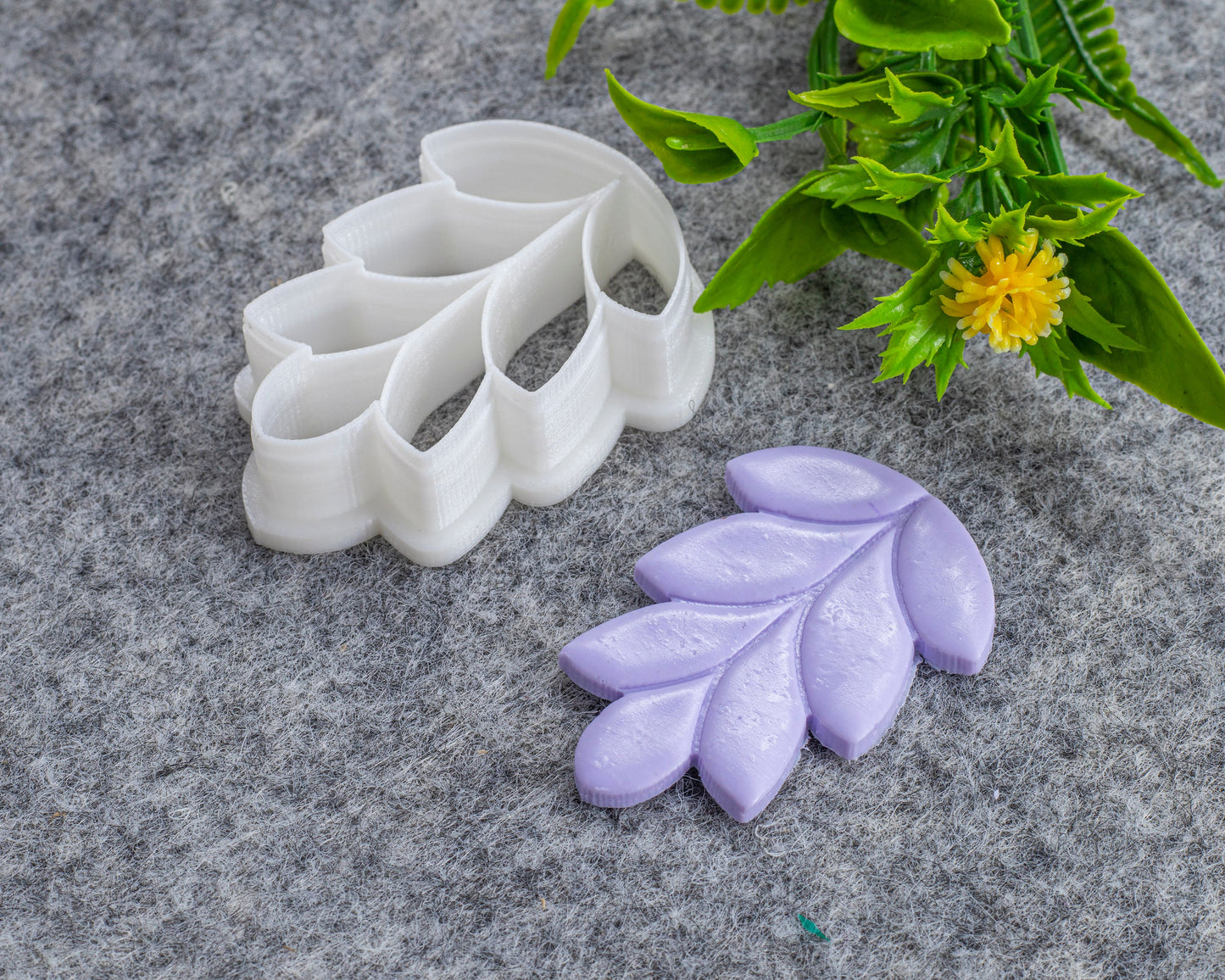 Leaf Embossed Clay Cutter: Polymer Earring Tool