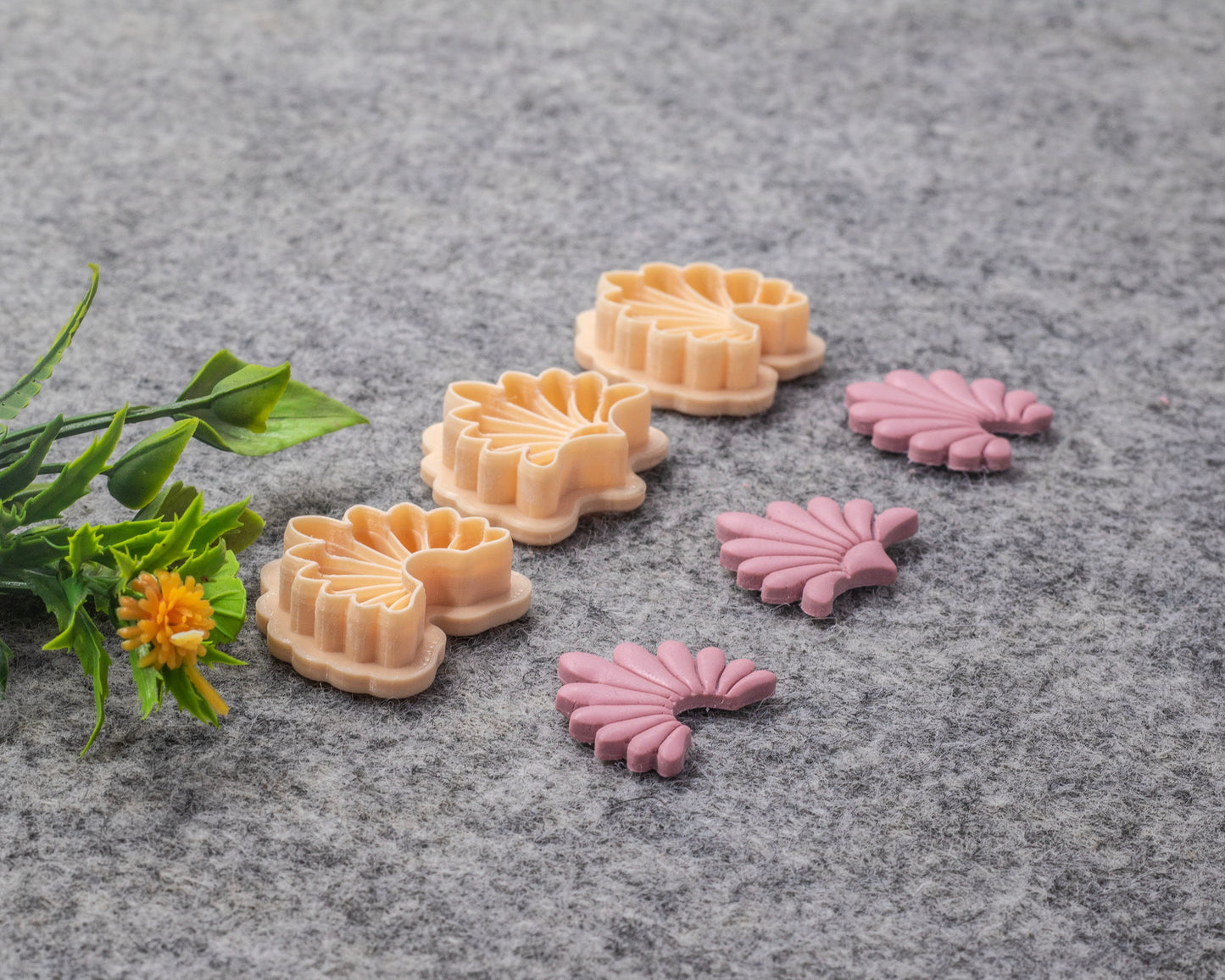 Art Deco Scallop Clay Cutter: Polymer Clay Earring Tool #618
