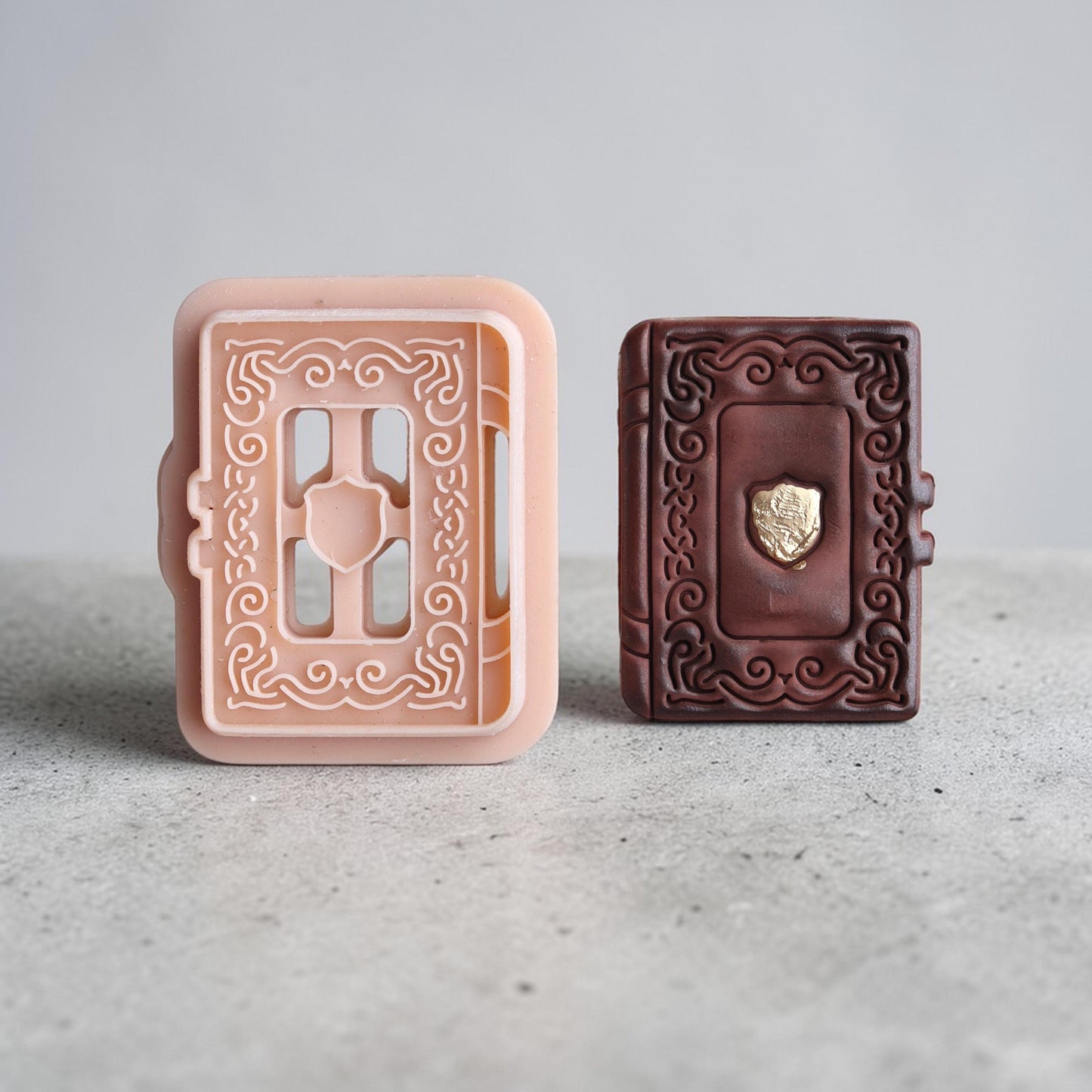 Vintage Book Cutter for Polymer Clay - 38 mm- Book-3