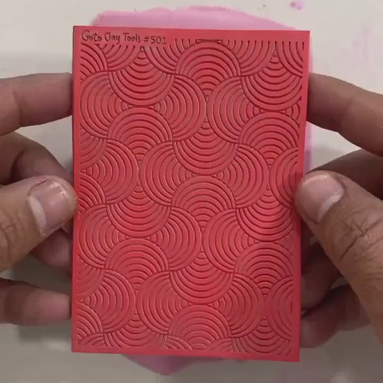 Overlapping Circles Rubber Texture Mat for Polymer Clay (#501)