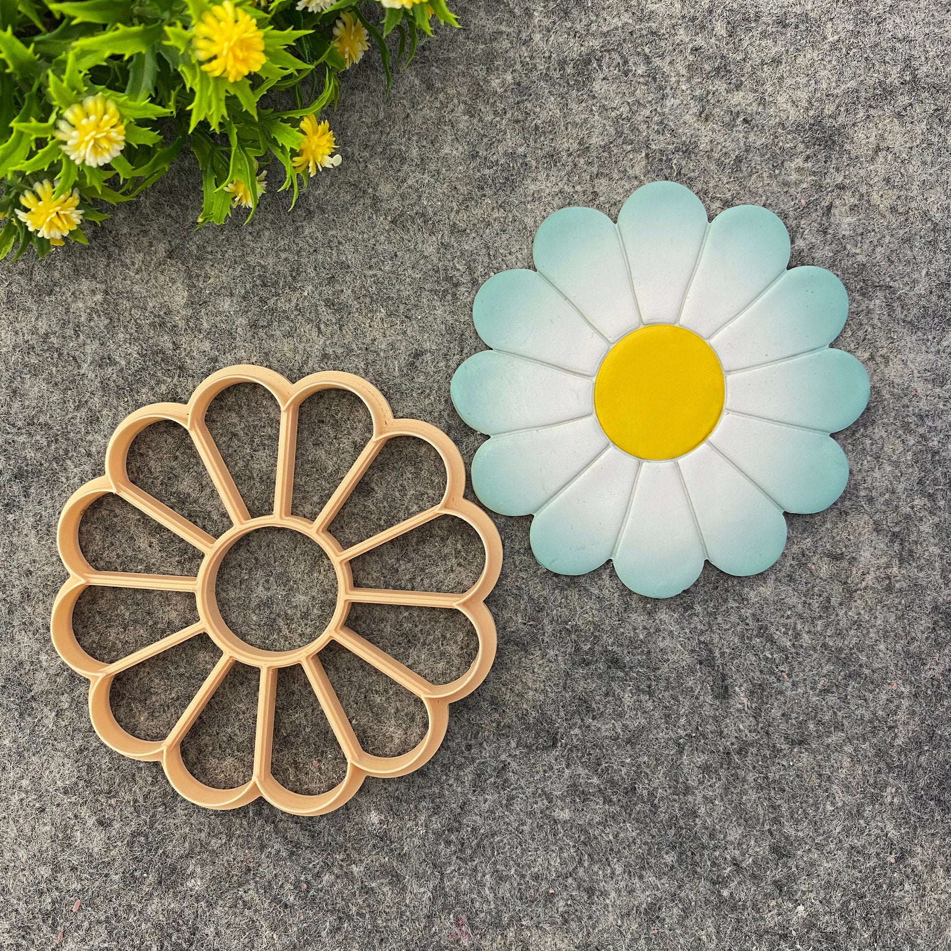 Daisy flower Trinket dish cutter, Ring Dish Clay Cutter, Trinket Dish Clay Cutter for Polymer Clay Flower-1