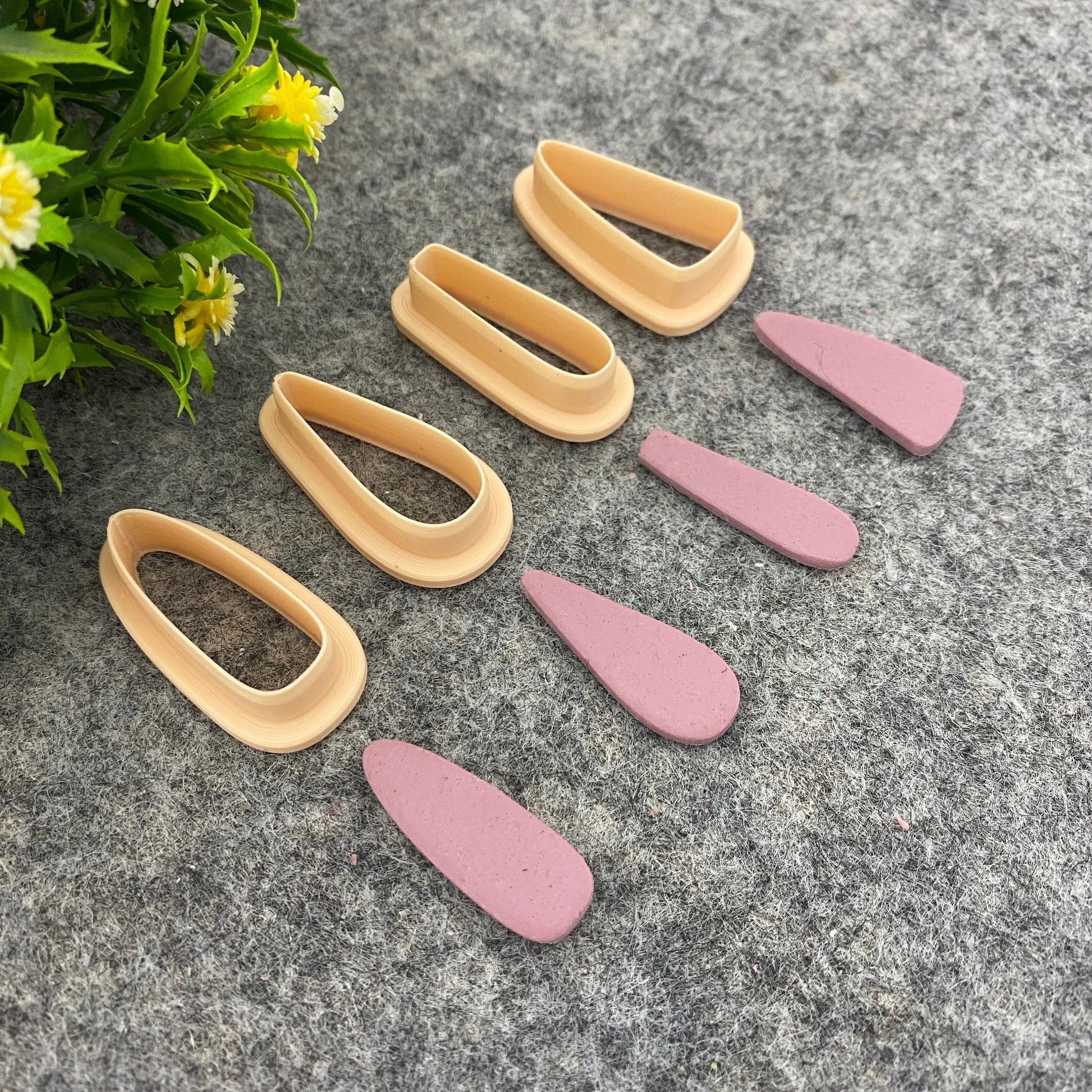 Organic Dangle clay cutter, earring polymer clay cutter, Triangle shape, dangle jewellery cutter, Organic cutter Polymer clay tools #663